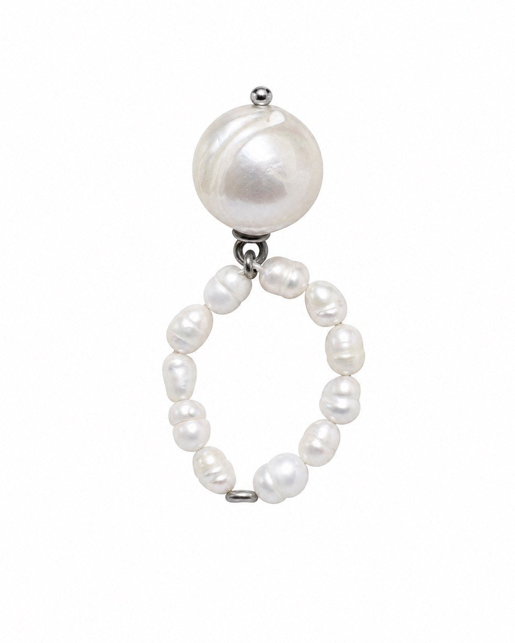 One pearl ring