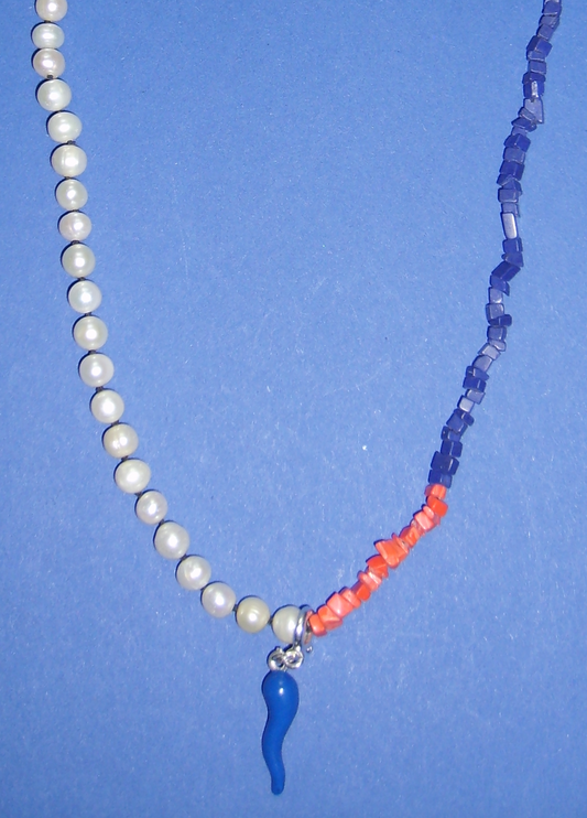 Pearl necklace with coral and lapis lazuli