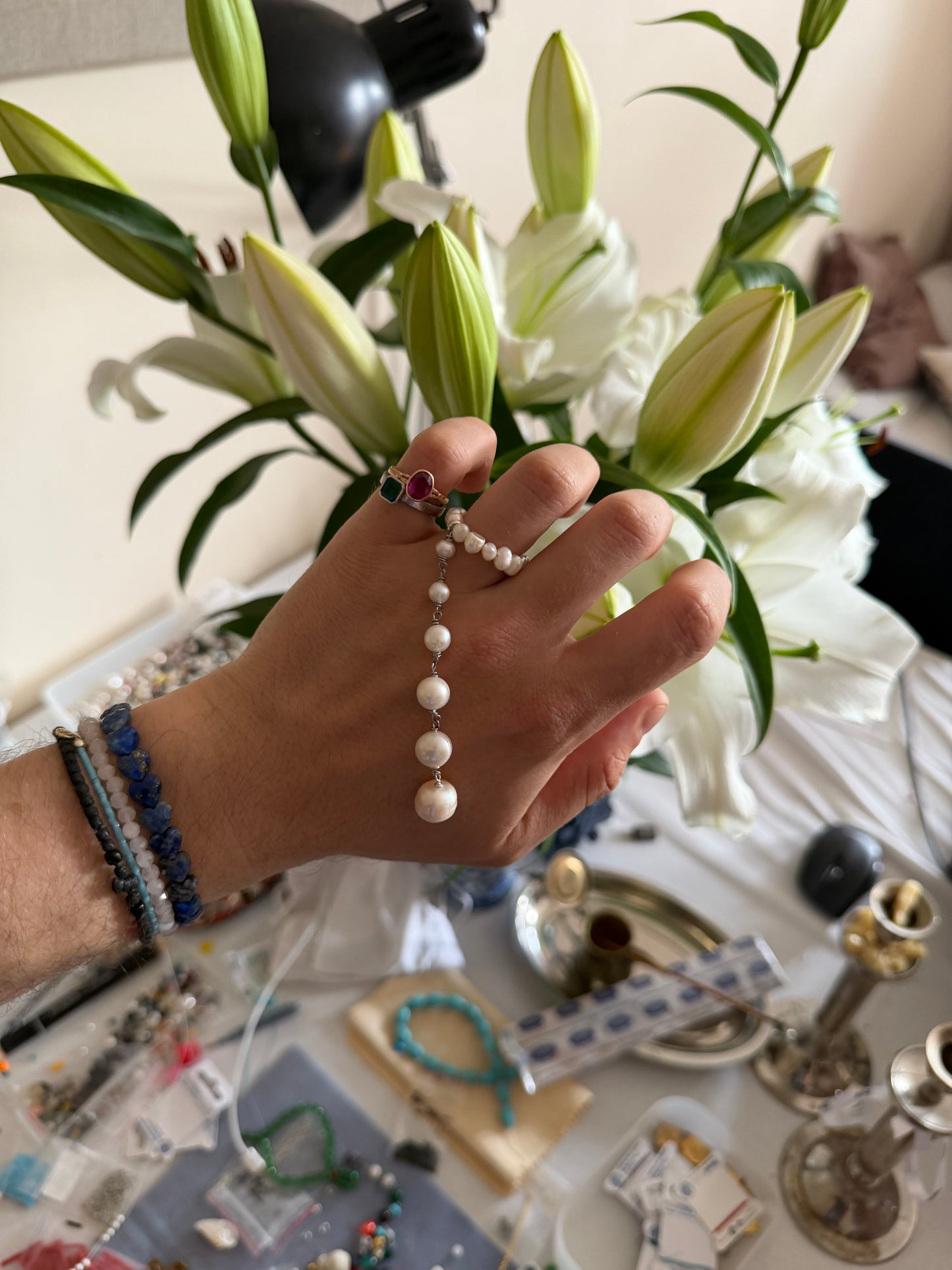 Pearl tiny tassel ring