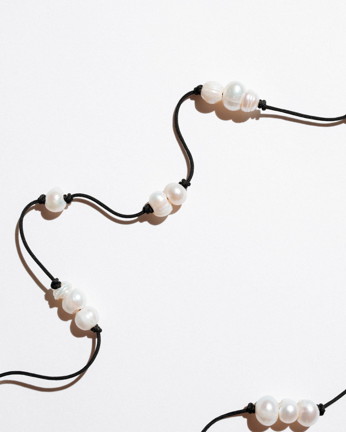 PearlNut Necklace