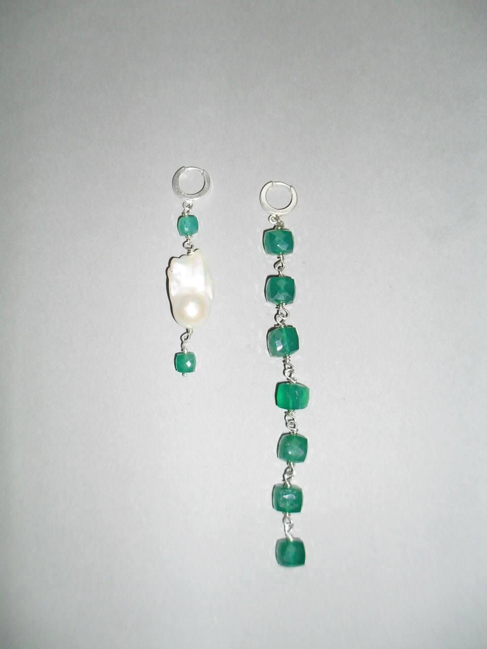 Emerald agate earrings with a baroque pearl