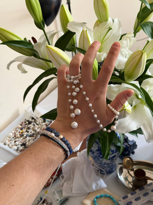 hand swing ring