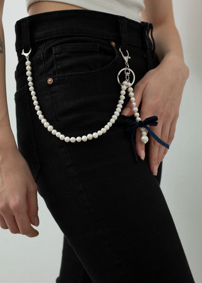 Pearl Bow Key-Ring