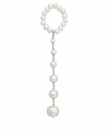 Pearl tiny tassel ring