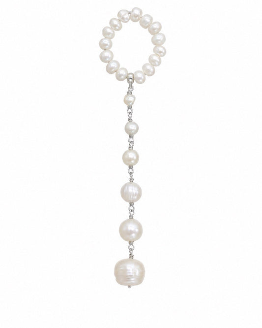 Pearl tiny tassel ring