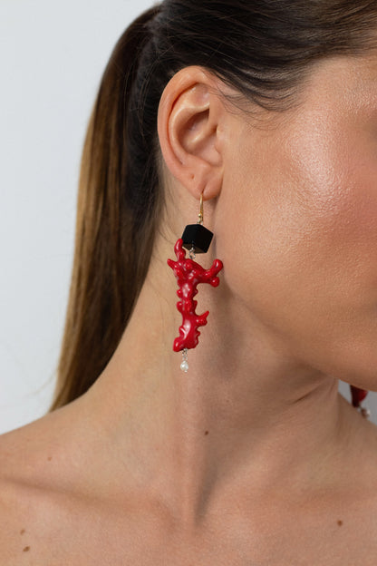 Coral black onyx pearls earrings