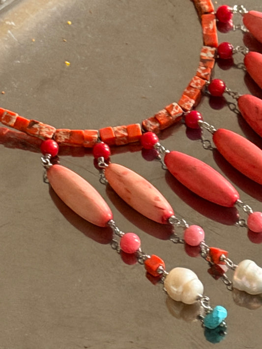 Coral vintage necklace