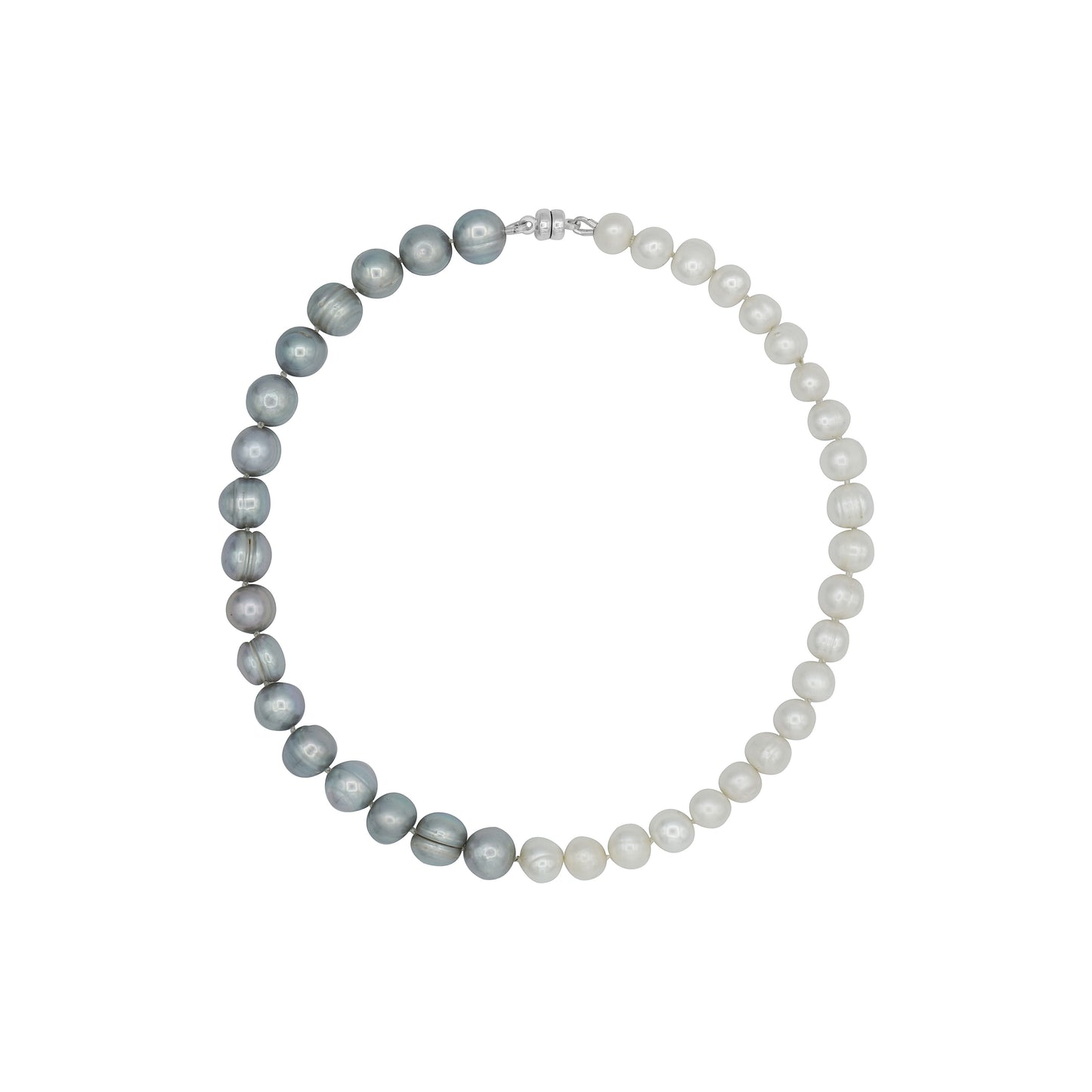 Gradient Pearl Necklace