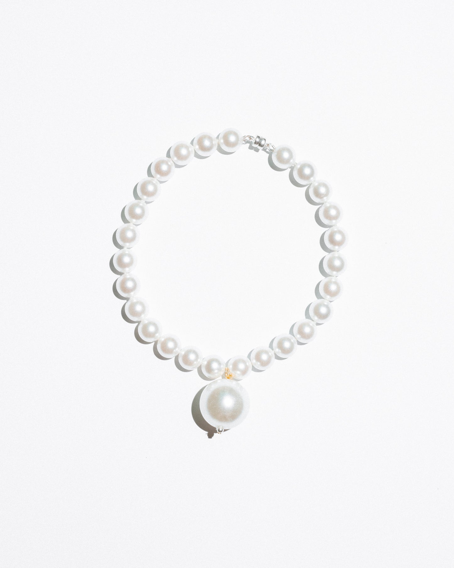 Majestic Pearl Necklace