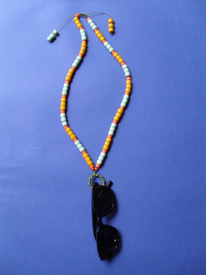 Plastic beads  Brillenkette