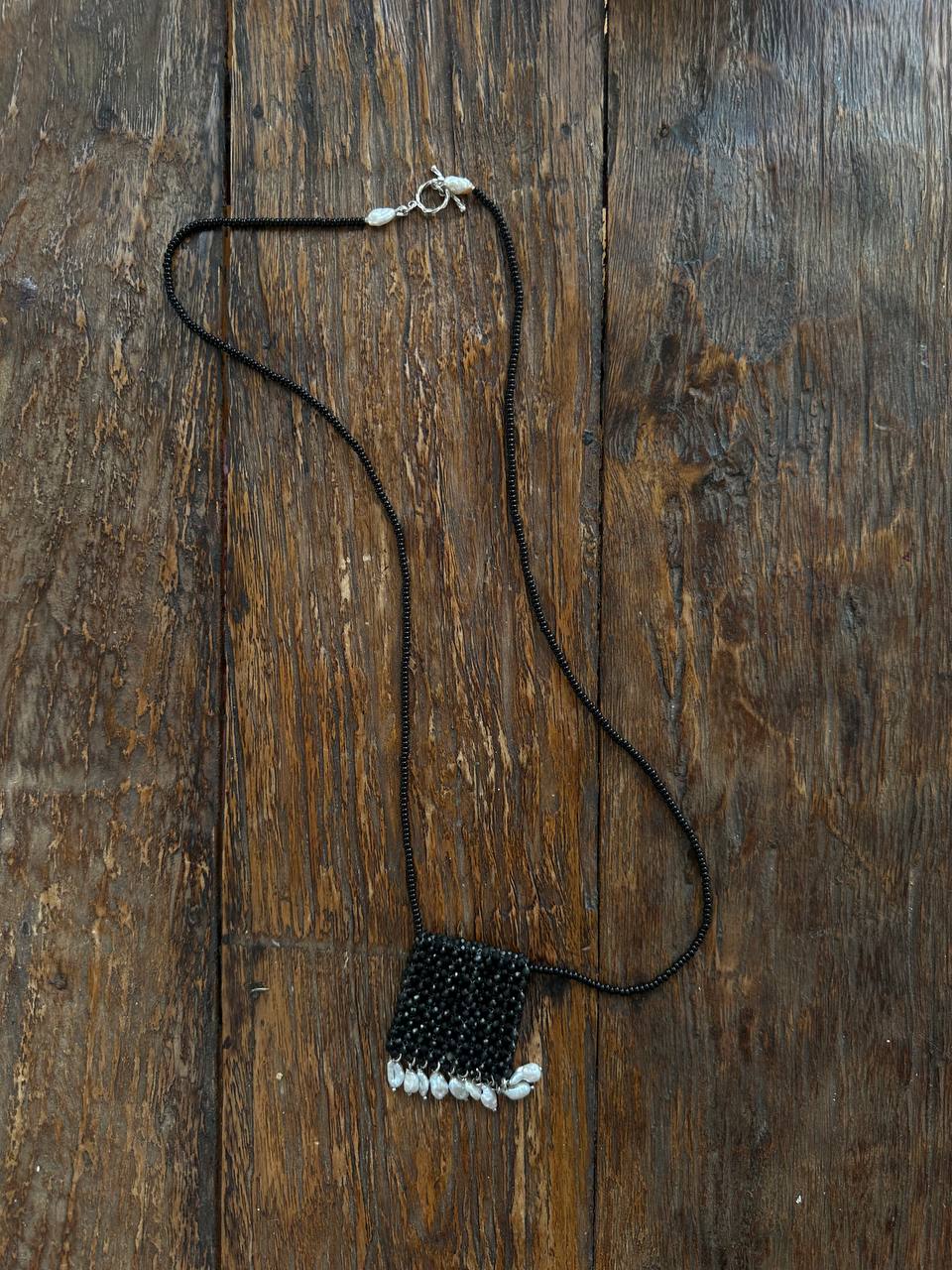 Black spinel and beaded pearl necklace